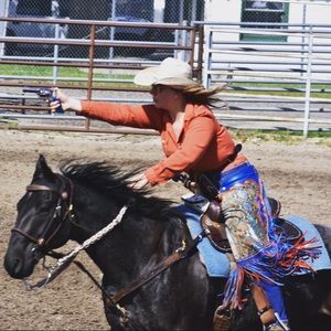 Meet your Posher, Vanessa